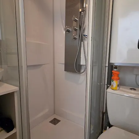 Maison De A 50m De La - 4 Personnes - Fr-1-364-104